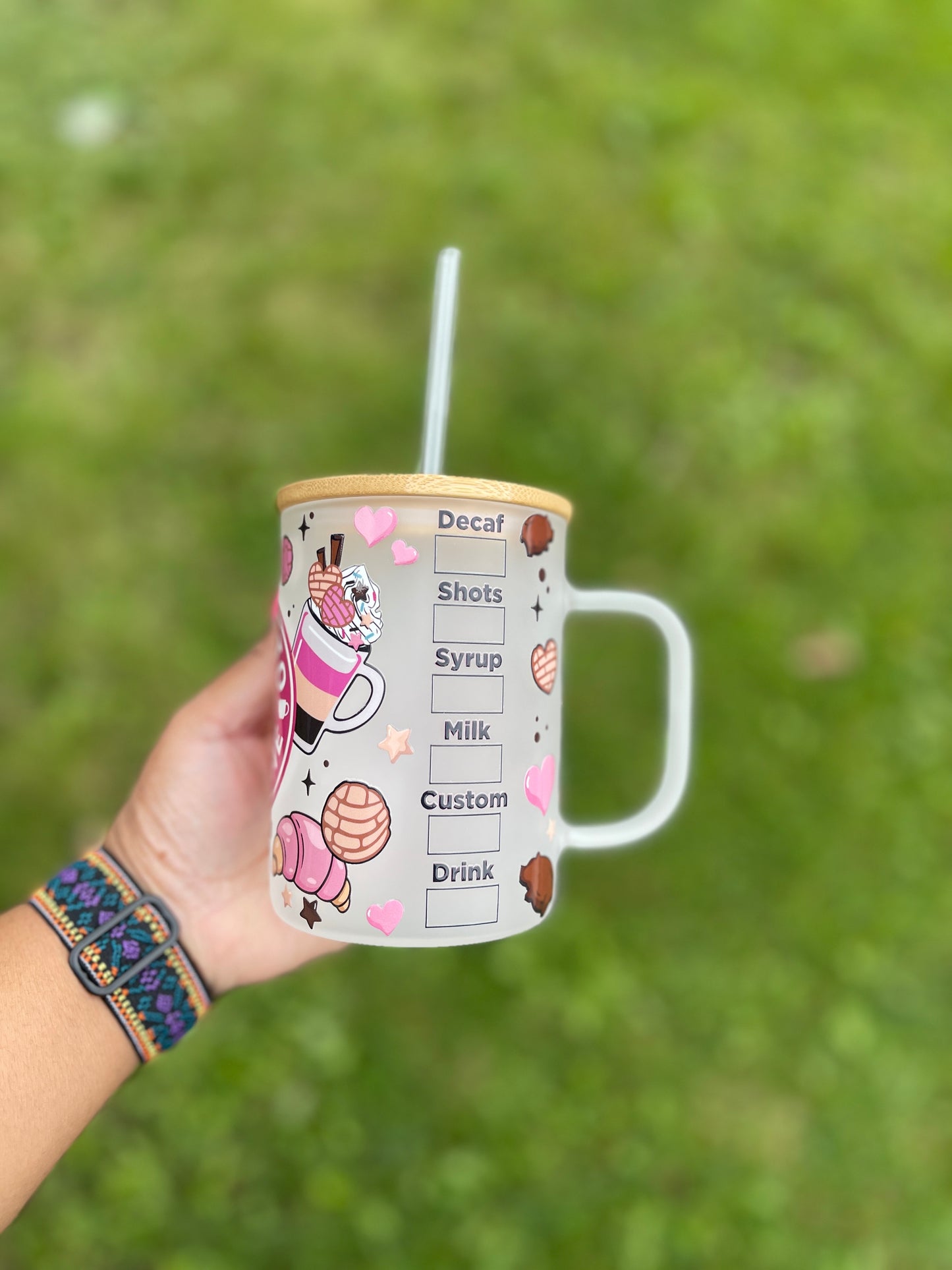 Cafecito y chisme mug