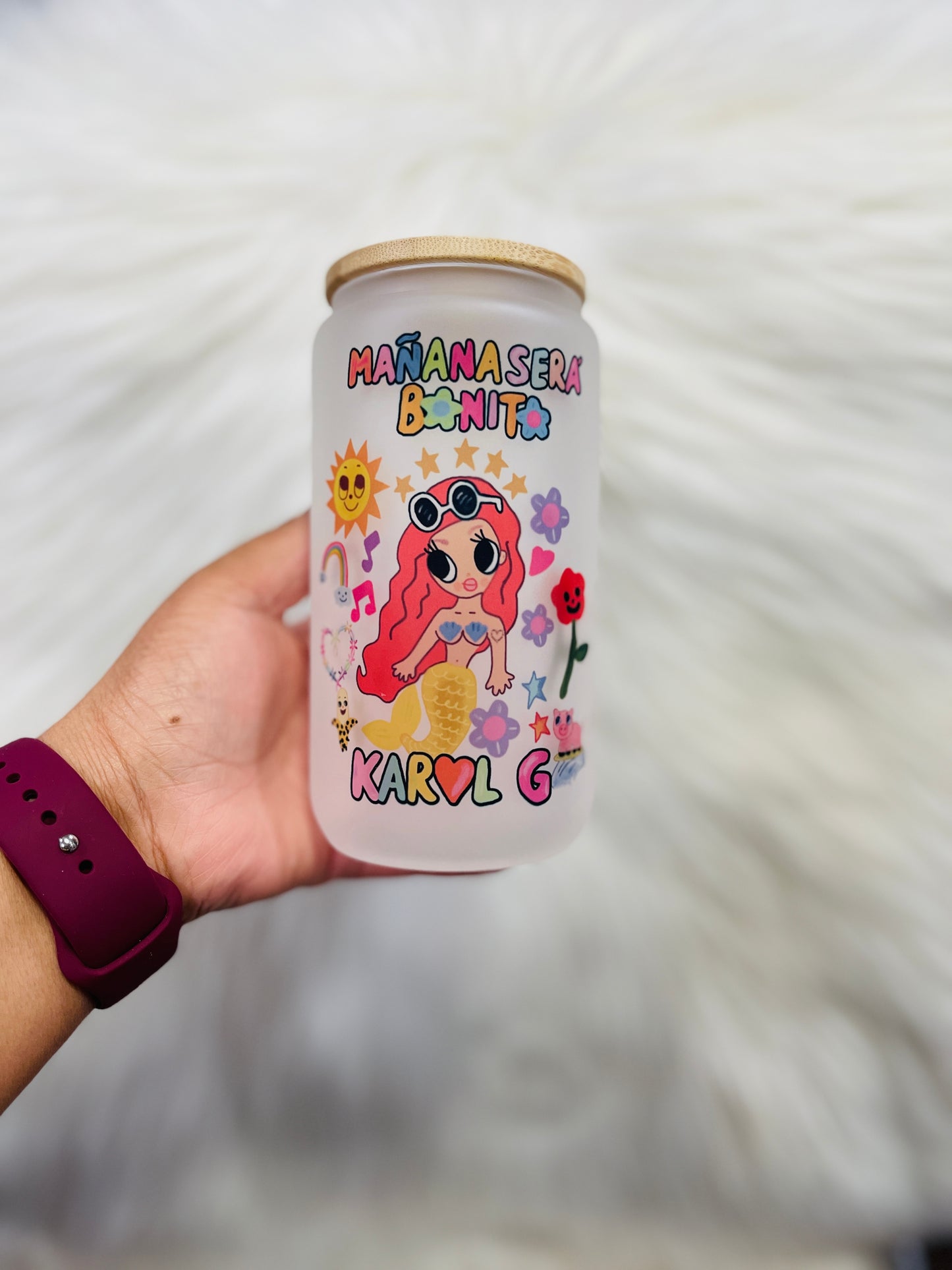 Mañana será bonito (glass)