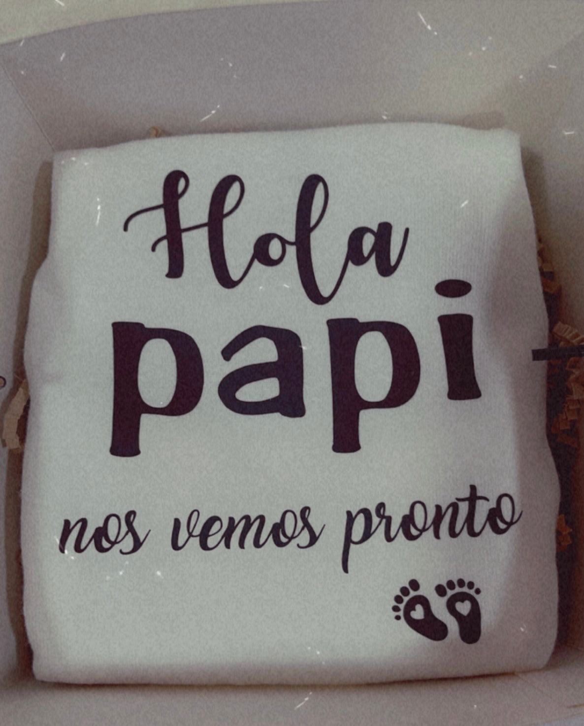 Baby announcement (bebe en camino) baby onesie