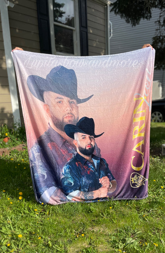 Carin Leon blanket
